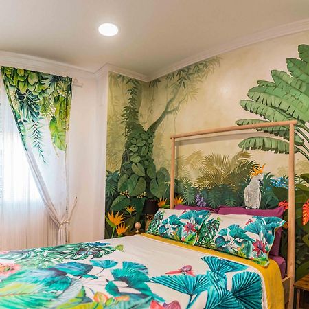 Artistic Flat Next To Ruzafa Welcome To The Jungle 瓦伦西亚 外观 照片