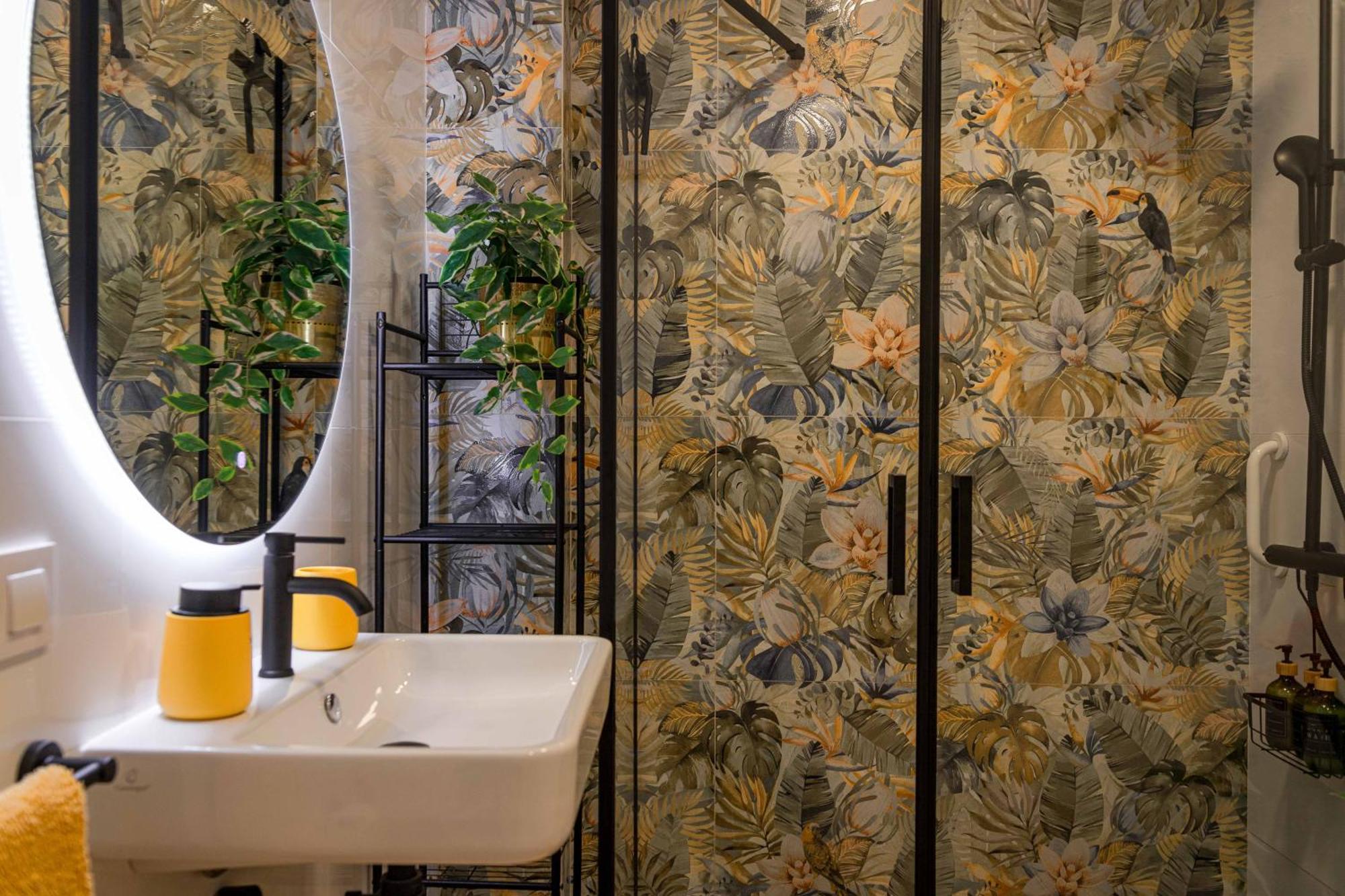 Artistic Flat Next To Ruzafa Welcome To The Jungle 瓦伦西亚 外观 照片