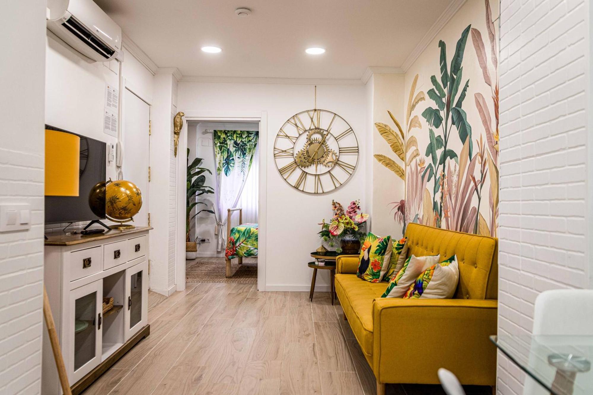 Artistic Flat Next To Ruzafa Welcome To The Jungle 瓦伦西亚 外观 照片